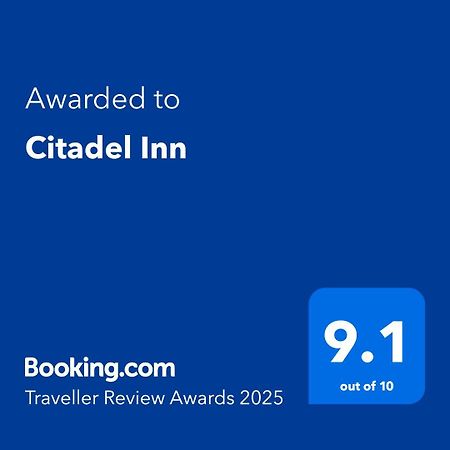 Citadel Inn Макати Экстерьер фото