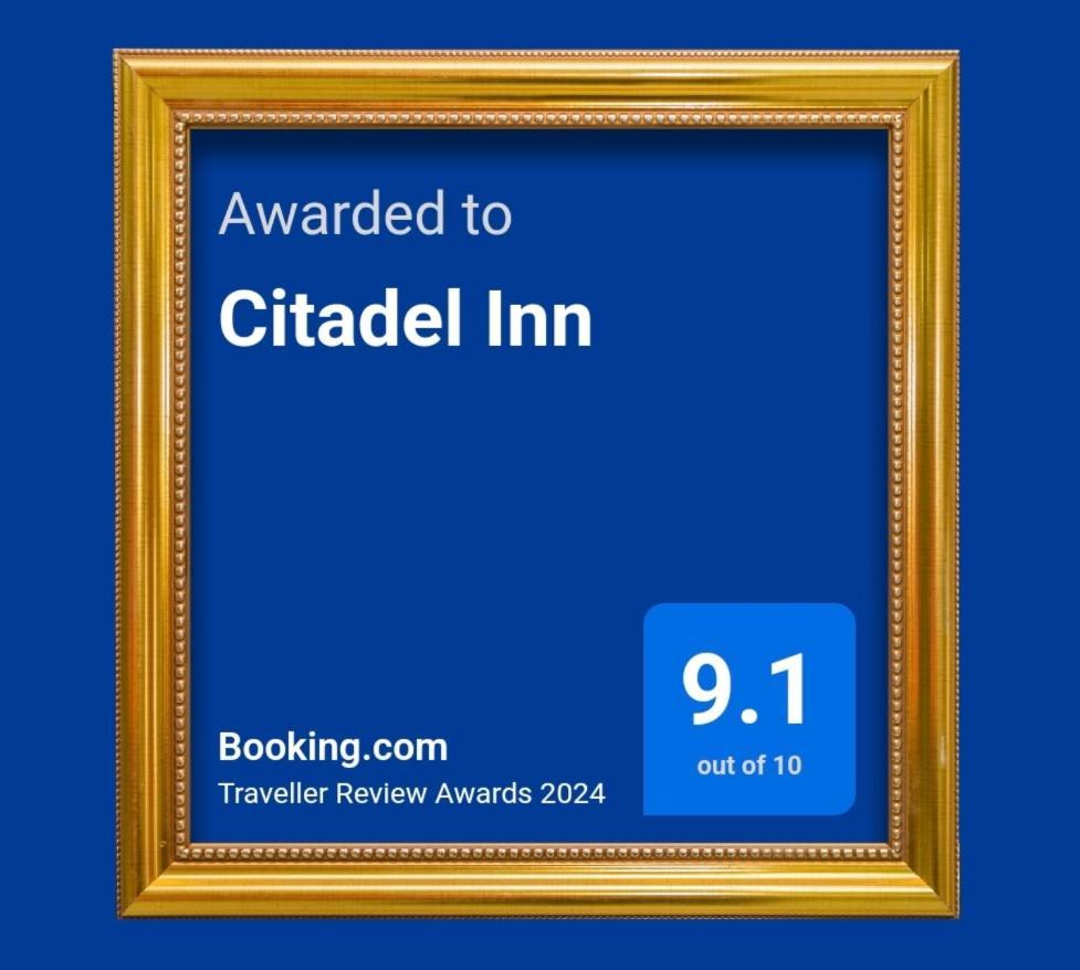 Citadel Inn Макати Экстерьер фото
